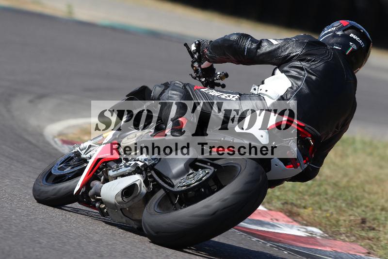 Archiv-2022/50 09.08.2022 MSS und TÖFF Track Day ADR/Gruppe gelb/backside